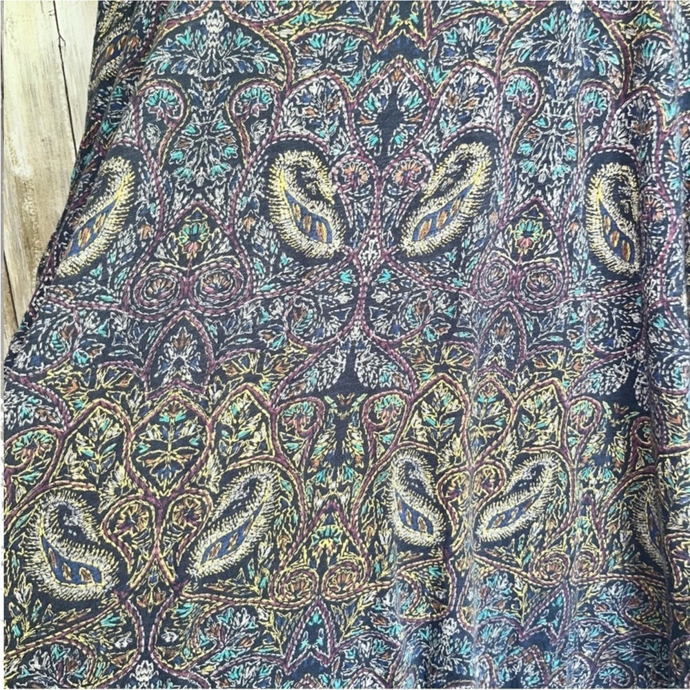 Lucky Brand Paisley Slit Back Boho Tee - Picture 4 of 6